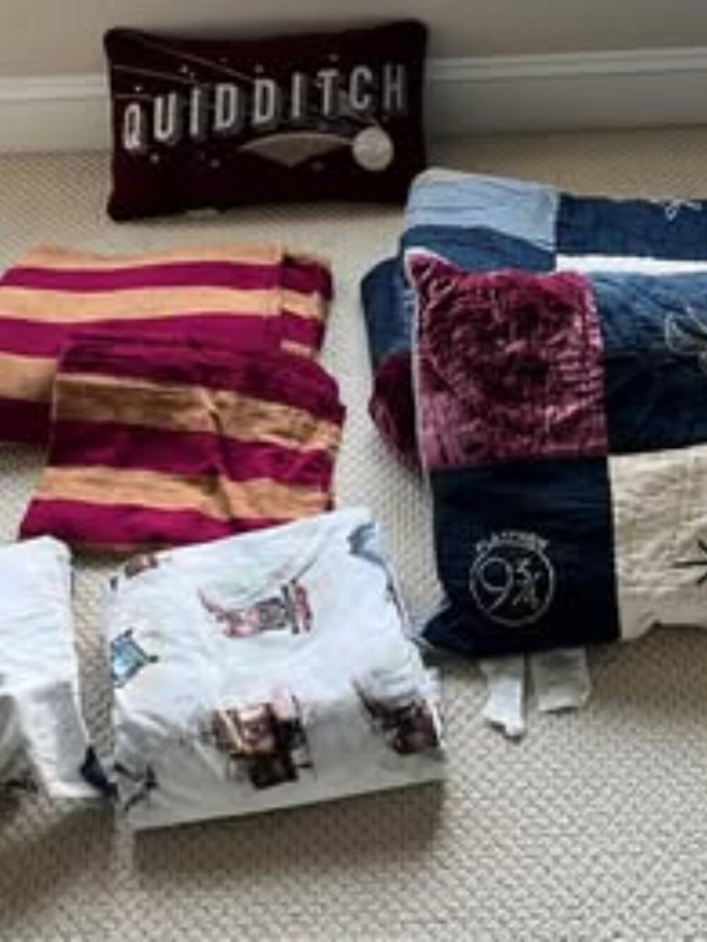 Harry Potter pottery barn standard size duvet cover wizarding world gryffindor